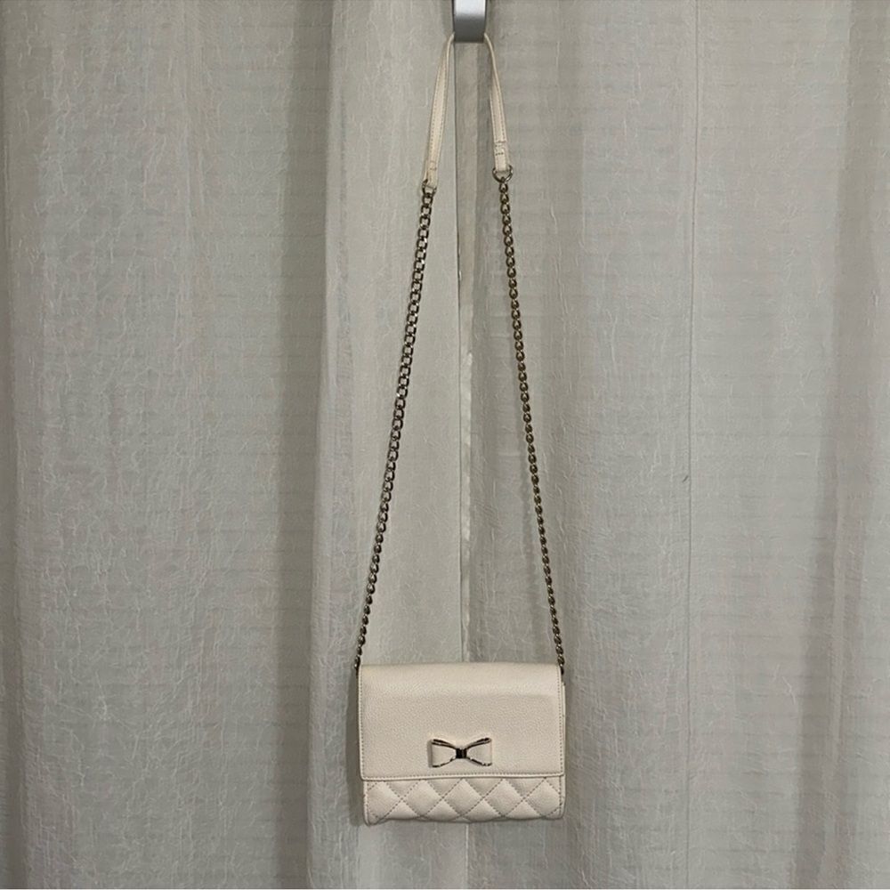 F21 Ivory Gold Tone Chain Strap Faux Leather Quilted Mini Crossbody Bag Purse - Picture 5 of 13